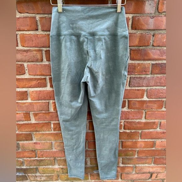 Aerie Chill Play Move High Waist Green Camo Leggings - Picture 3 of 4